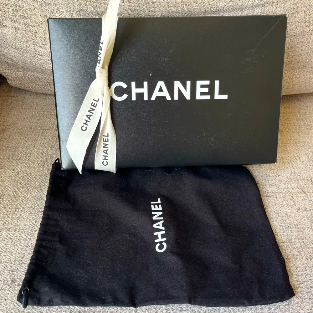 Chanel authentic box and dust bag